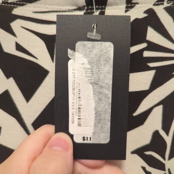 NWT Bryn Walker Oasis Floral Basic Jersey Crop Pull On Leggings Sz XXS - Picture 3 of 6